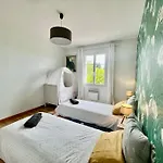 Charmante Maison Avec Piscine Au Coeur Des Vignes * Saint-Philippe-dʼAiguille