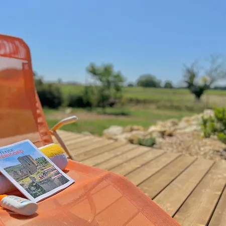 Charmante Maison Avec Piscine Au Cœur Des Vignes Hébergement de vacances *